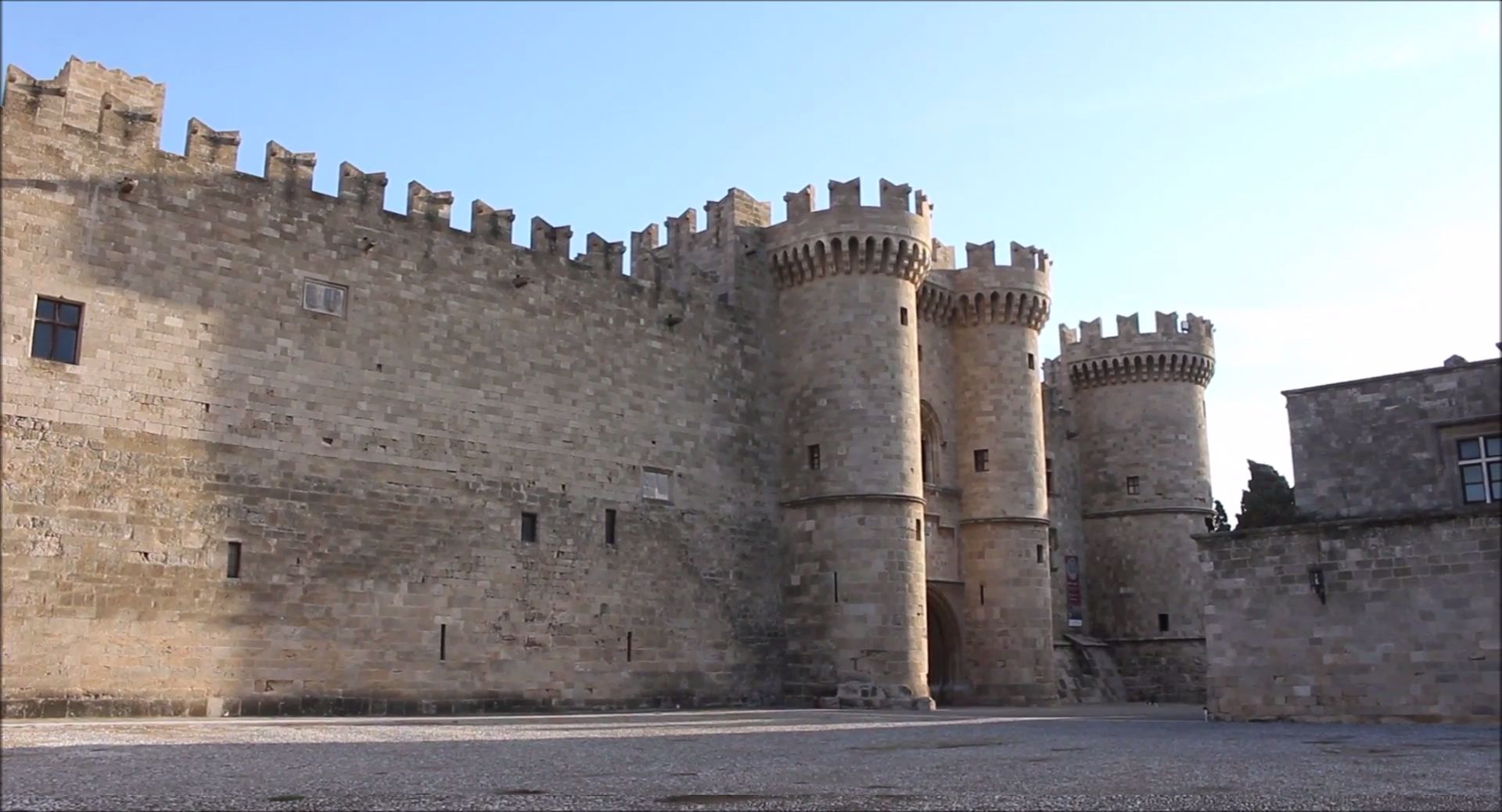 Palace Of The Grand Masters, Rhodes  Castle, Beautiful castles, Medieval  castle